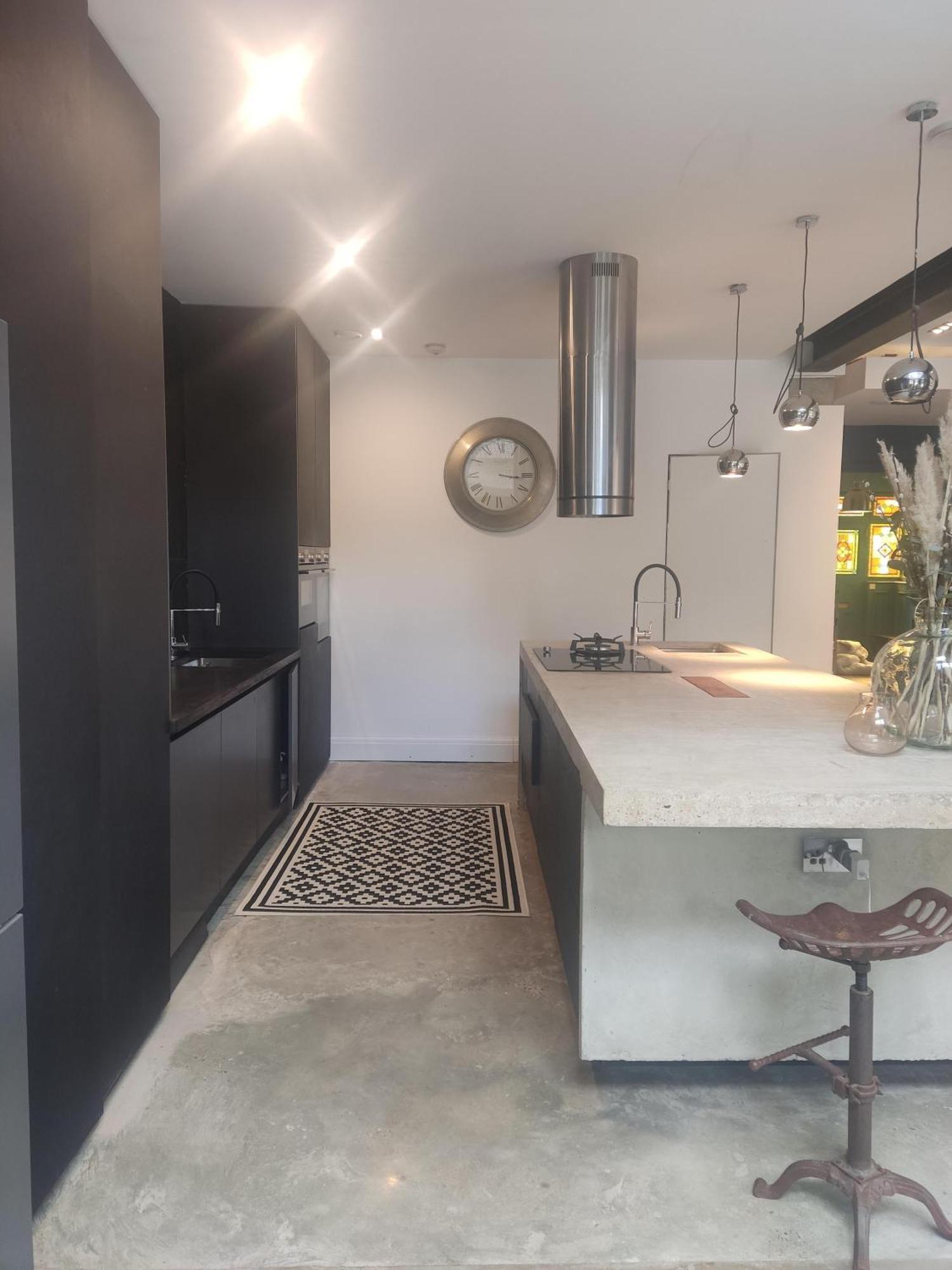 Remarkable 7-bed House In Casa vacanze Londra