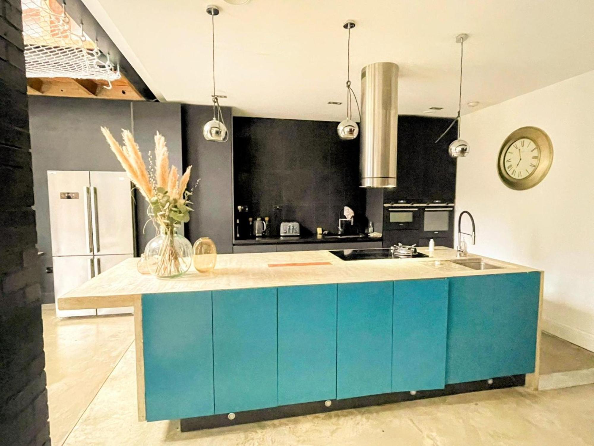 Casa vacanze Remarkable 7-bed House In
