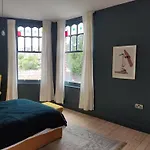 Remarkable 7-Bed House In London