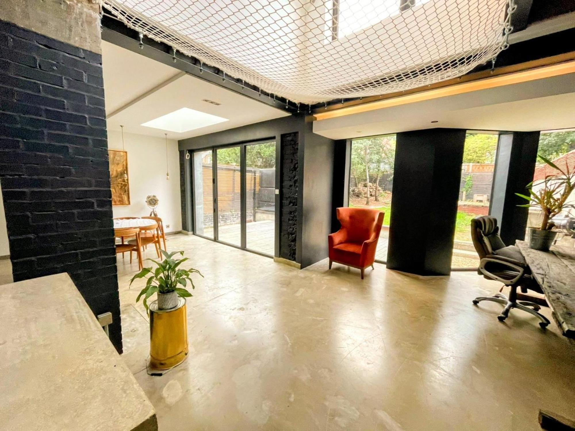 Remarkable 7-bed House In Ferienhaus